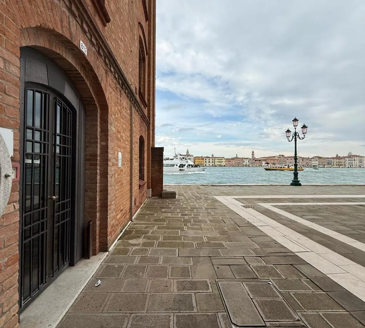 Molino Stucky Chimera - Canal View Venezia Appartamento