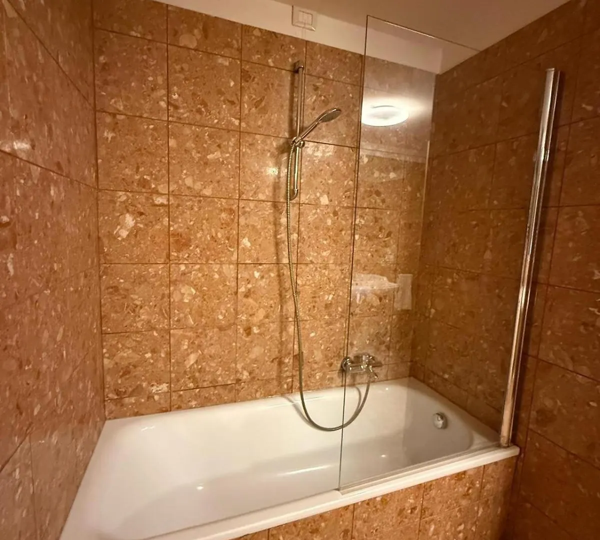 Apartment Molino Stucky Chimera - Canal View Venice Italy